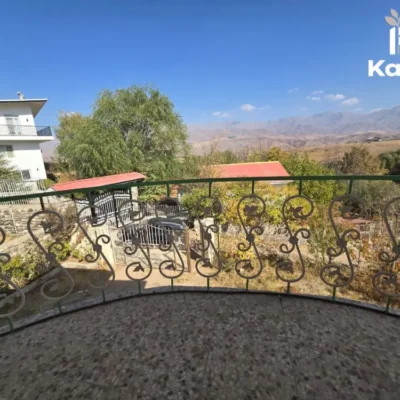 ۸۹۰ متر زمین در فشندک