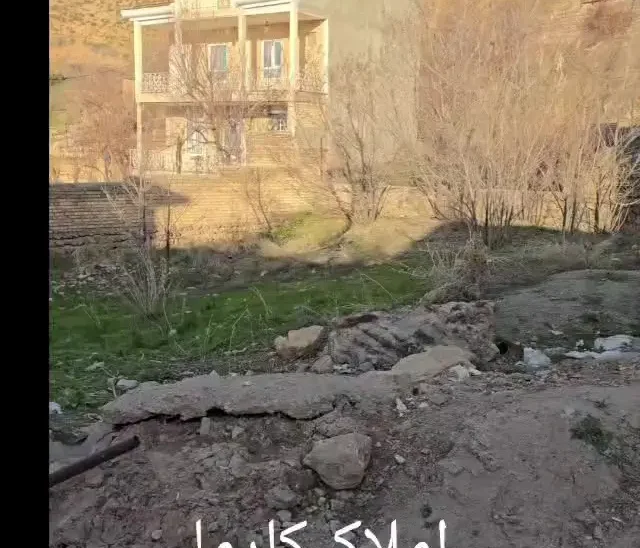 زمین ۳۳۰ متری داخل بافت در روستای میناوند،